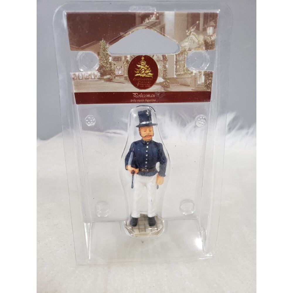 Christmas‎ Village Figurine Lemax Enchanted Forest Policeman 2 3/4" 92311 2002